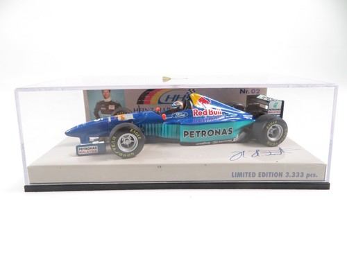 Minichamps 511964385 - 1:43,