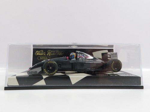 Minichamps 430940030 - 1:43,