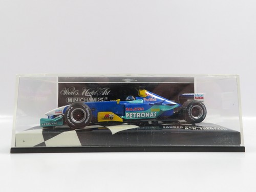 Minichamps 400030010 - 1:43,