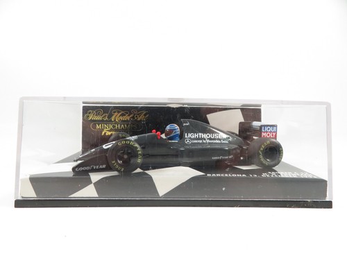 Minichamps 430930011 - 1:43,